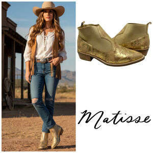 NEW Matisse Sweet Jane Gold Snake Leather Western Ankle Booties Shooties Sz 6.5